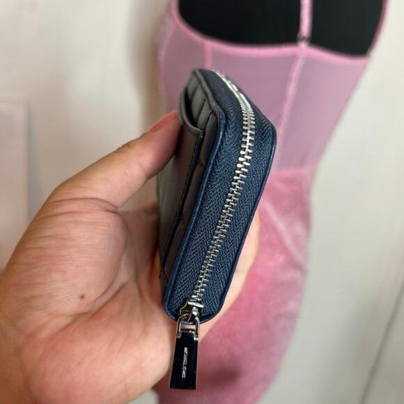 °｡⋆♡ Michael Kors Blue Backpack With Matching Small Wallet (HB-11) - Picture 8 of 10